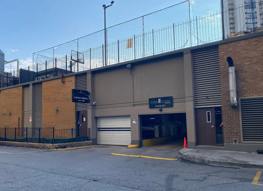 655 W Irving Park Road #B70, Chicago, IL 60613 - Image #3