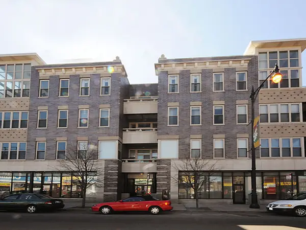 3111 W Lawrence Avenue #D202, Chicago, IL 60625