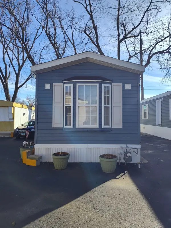 1330 Rand Road #83, Des Plaines, IL 60016