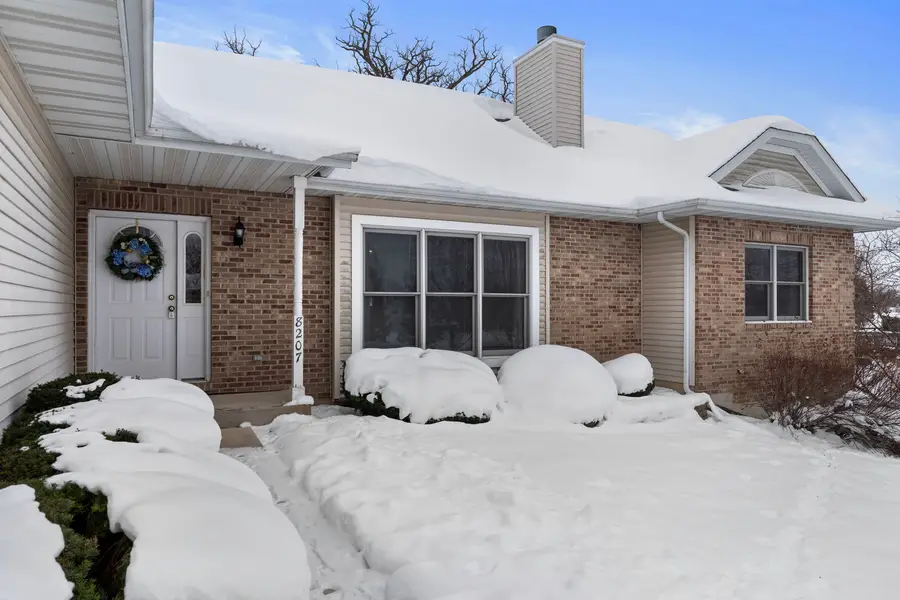 8207 Squirrel Drive, Spring Grove, IL 60081 - Image #3