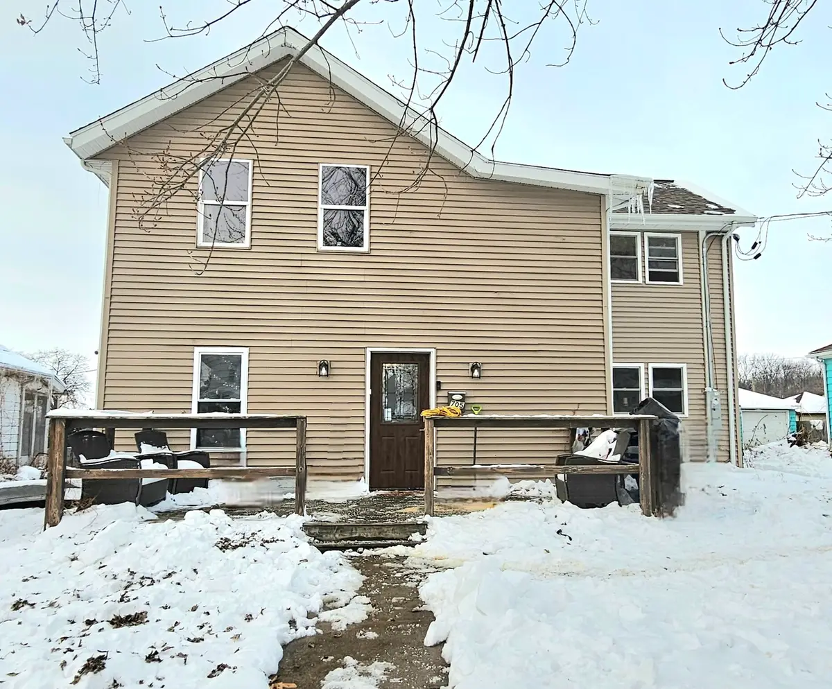 705 N Ottawa Avenue, Dixon, IL 61021 - Image #1