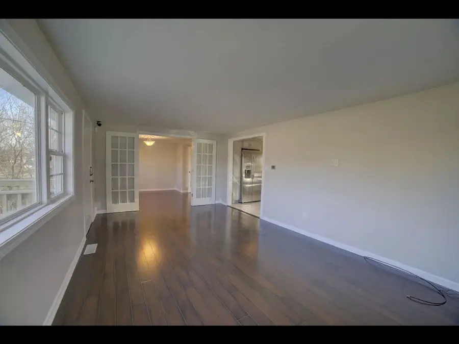 379 W North Street, Watseka, IL 60970 - Image #2