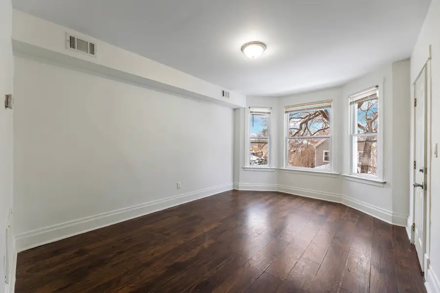 8632 S Escanaba Avenue, Chicago, IL 60617 - Image #2