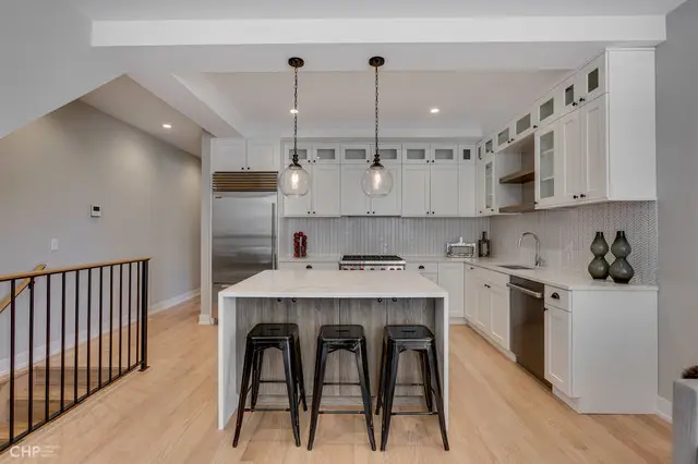 1350 N Claremont Avenue #1, Chicago, IL 60622 - Image #3