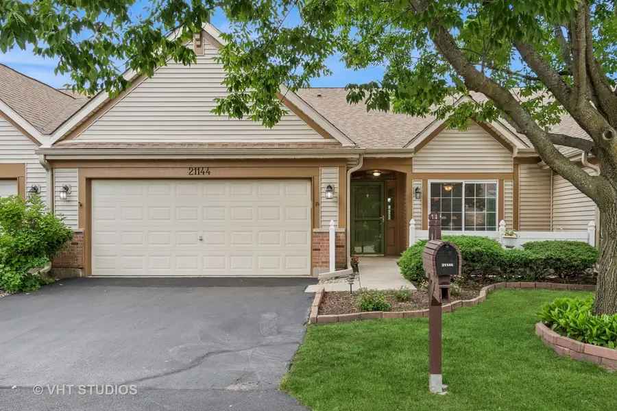 21144 W Buckeye Court, Plainfield, IL 60544 - Image #2