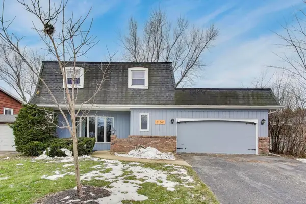 21061 W Marion Avenue, Mundelein, IL 60060