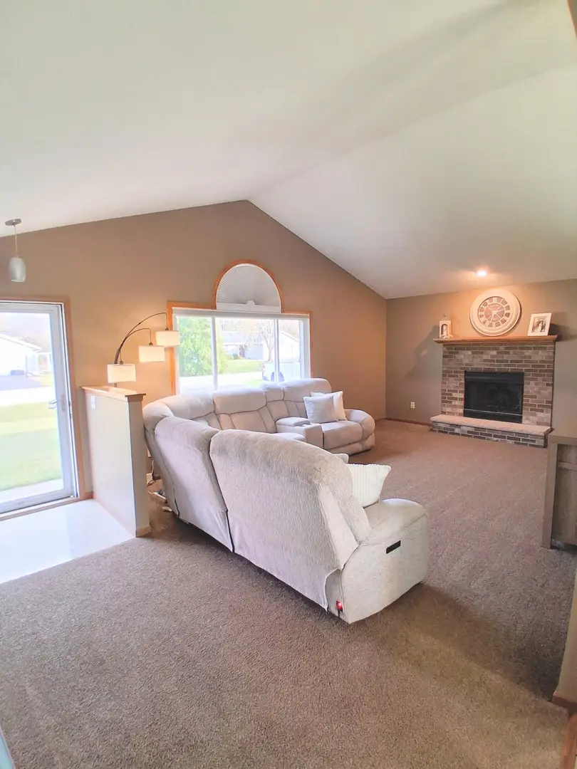 13840 De La Tour Drive, Rockton, IL 61072 - Image #3