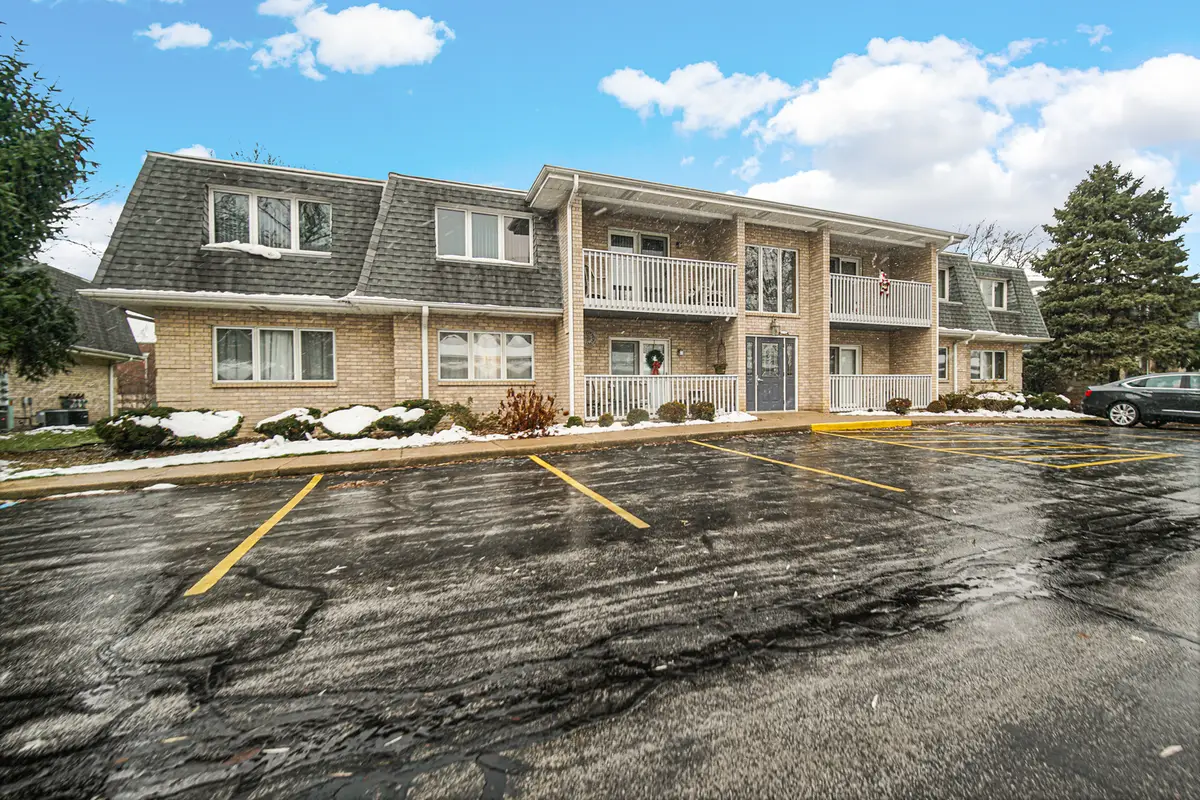 9320 Spring Creek Drive #3, Highland, IN 46322 - Image #1