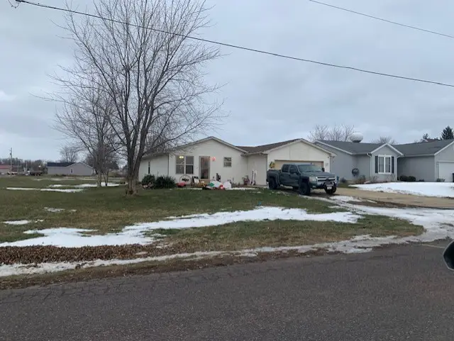 357 E Clay Street, El Paso, IL 61738 - Image #1