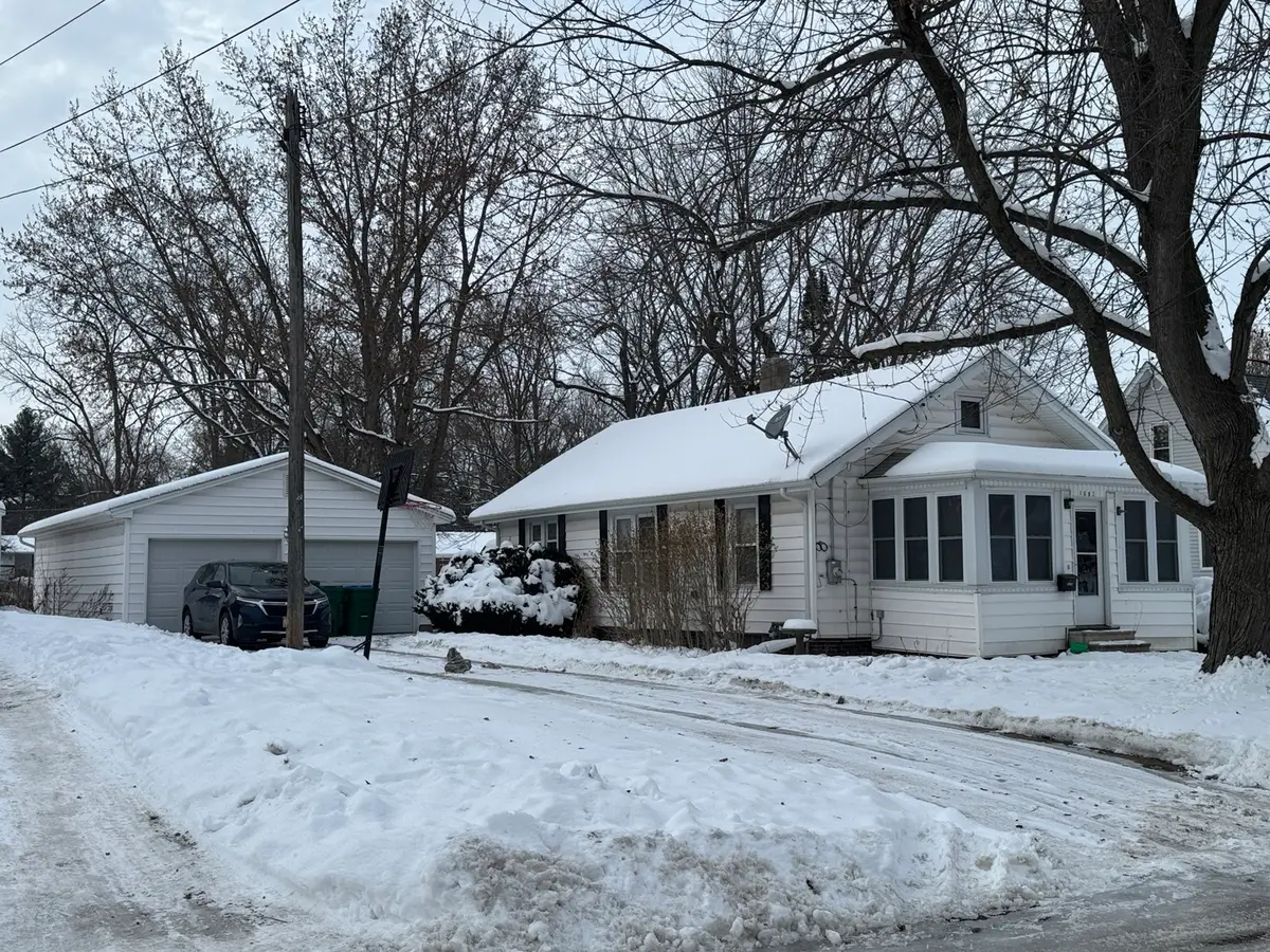 1602 Illinois Avenue, Mendota, IL 61342 - Image #1