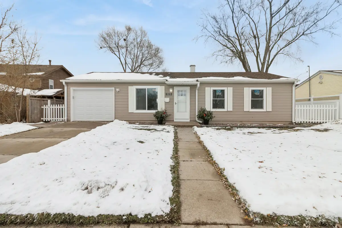 525 Everette Avenue, Romeoville, IL 60446 - Image #1