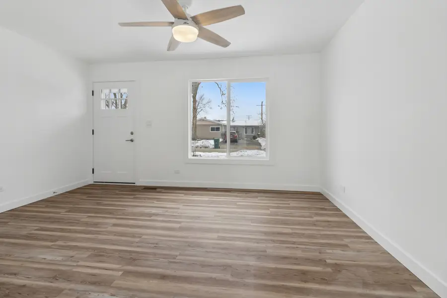 525 Everette Avenue, Romeoville, IL 60446 - Image #3