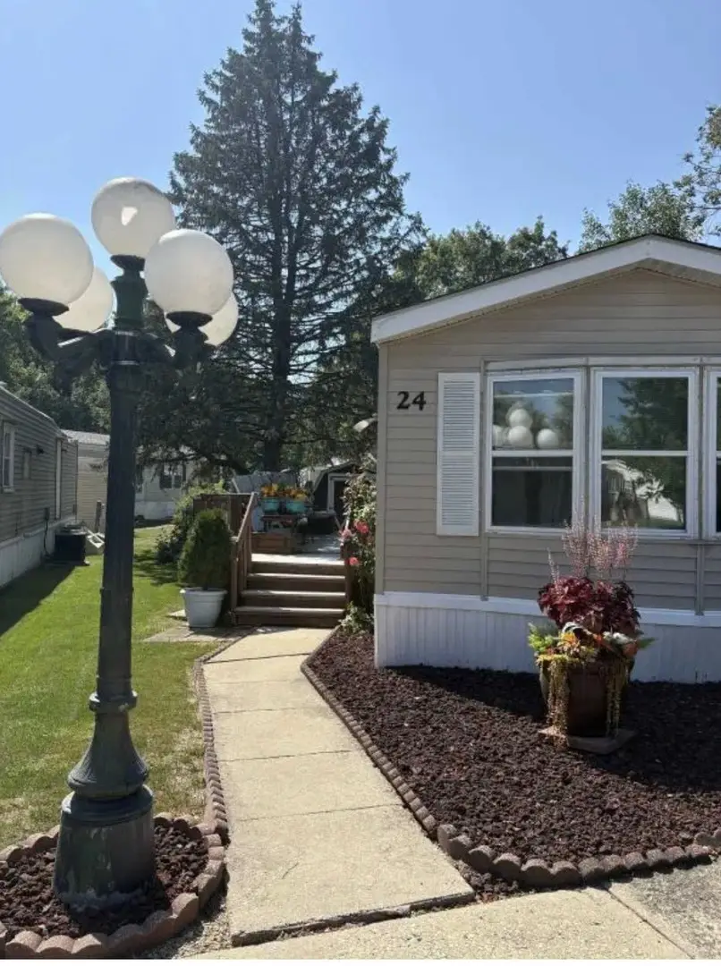 24 Aspen Street, Minooka, IL 60447 - Image #1