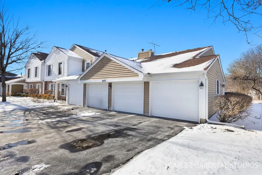 2057 Lancaster Circle #101C, Naperville, IL 60565 - Image #2