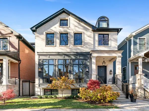 3336 N Oakley Avenue, Chicago, IL 60618