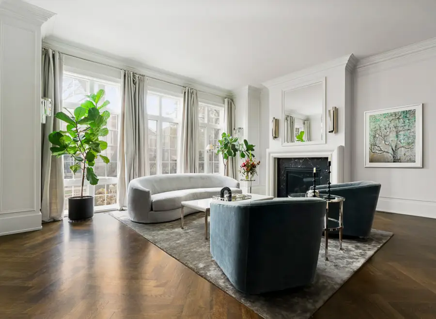 3336 N Oakley Avenue, Chicago, IL 60618 - Image #2