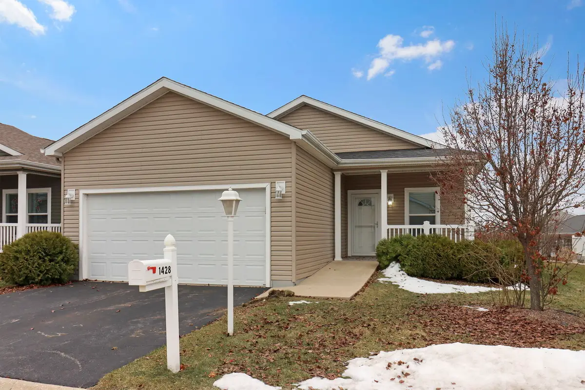 1428 Equestrian Drive, Grayslake, IL 60030 - Image #1