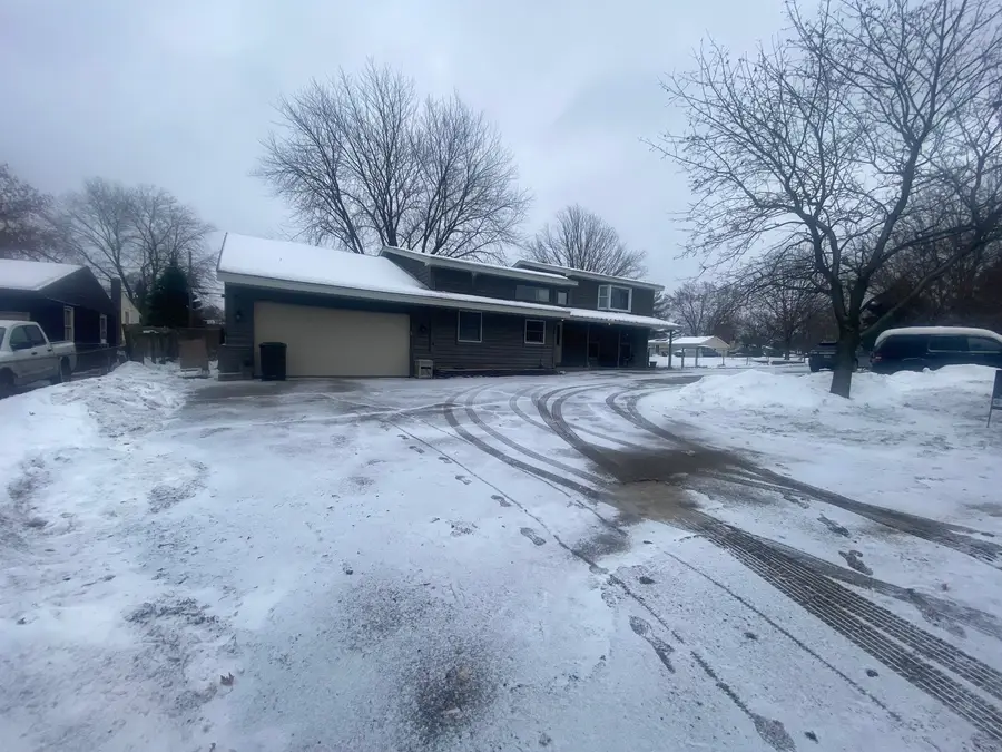 6606 Silver Lake Road, Cary, IL 60013 - Image #2