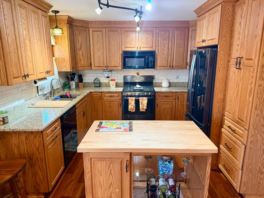 15813 Jon Road, Oak Forest, IL 60452 - Image #3