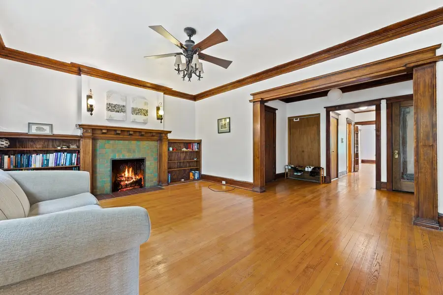 1112 E 52nd Street #1, Chicago, IL 60615 - Image #2