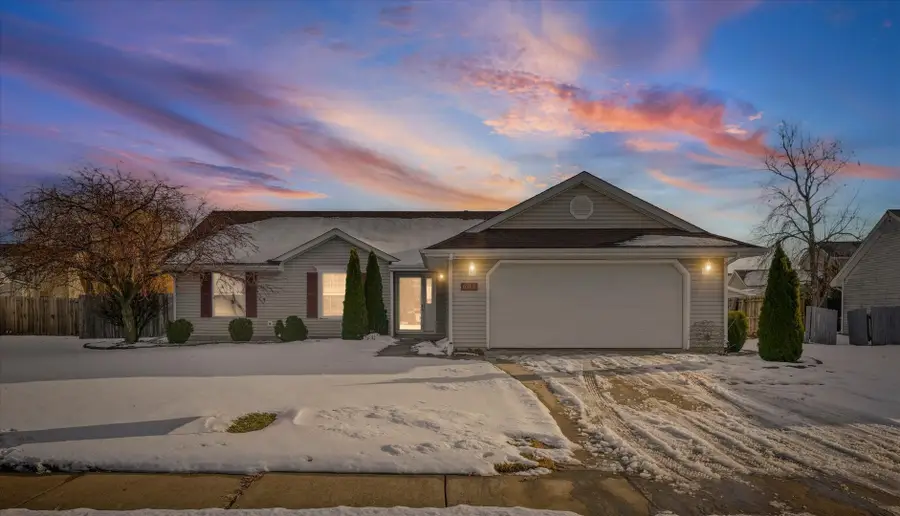 606 N Cedar Drive, Saint Joseph, IL 61873 - Image #2