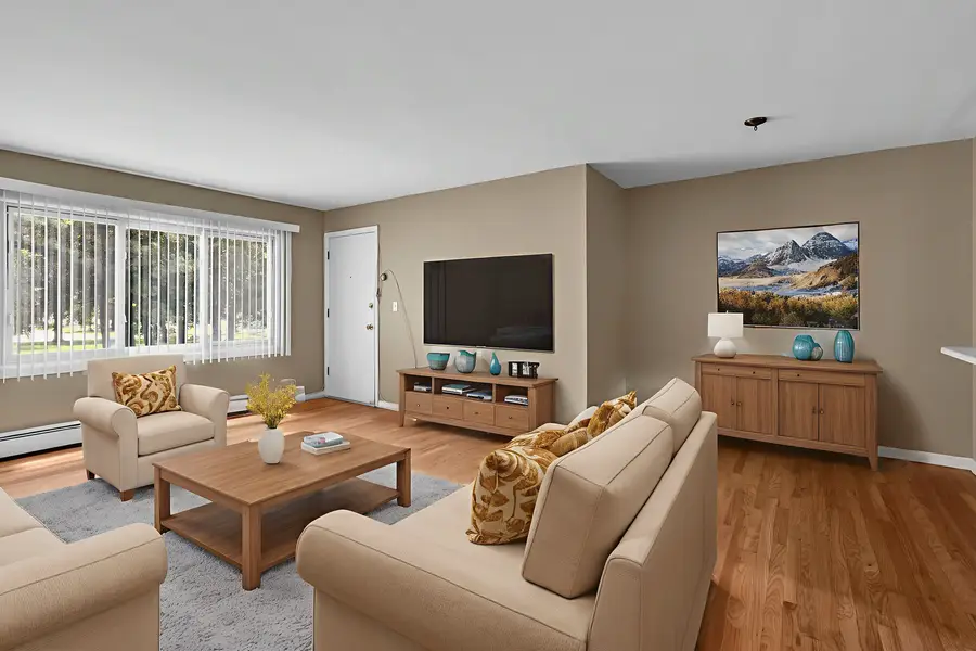 7952 Madison Street #2E, River Forest, IL 60305 - Image #2