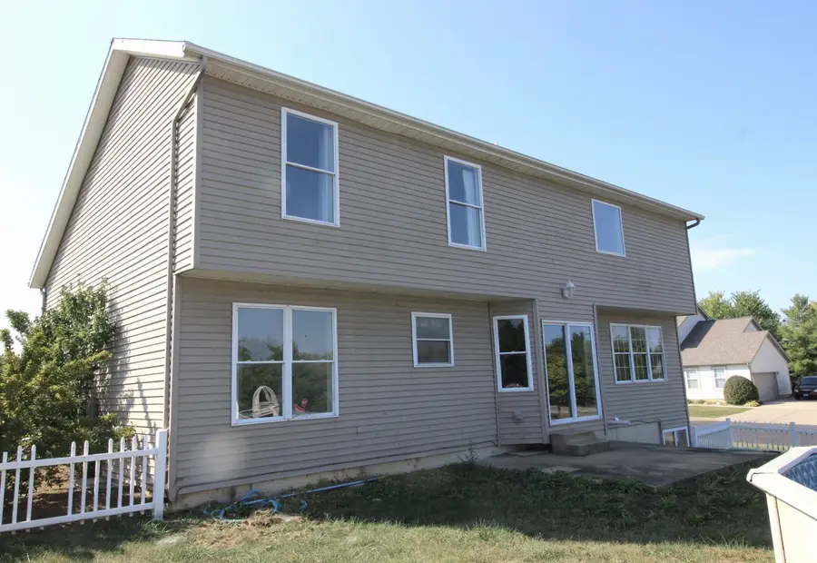 Address Withheld By Seller, Mackinaw, IL 61755 - Image #2