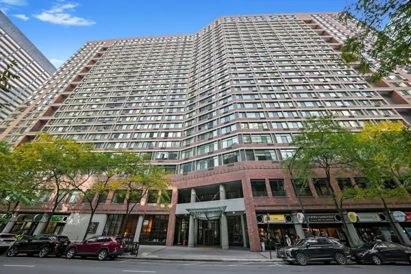 211 E Ohio Street #2707, Chicago, IL 60611