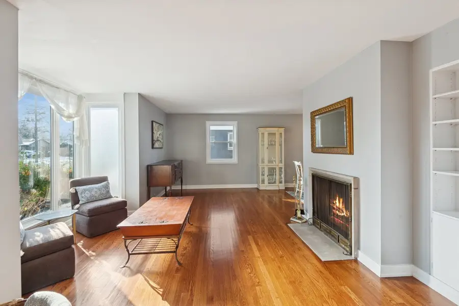 8646 E Prairie Road, Skokie, IL 60076 - Image #3