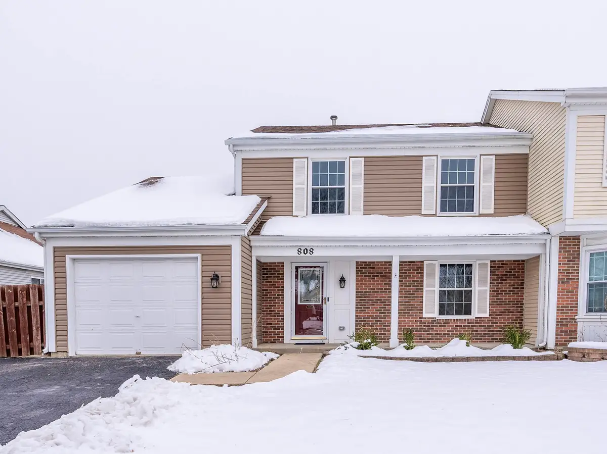 808 Trinity Court, Carol Stream, IL 60188 - Image #1