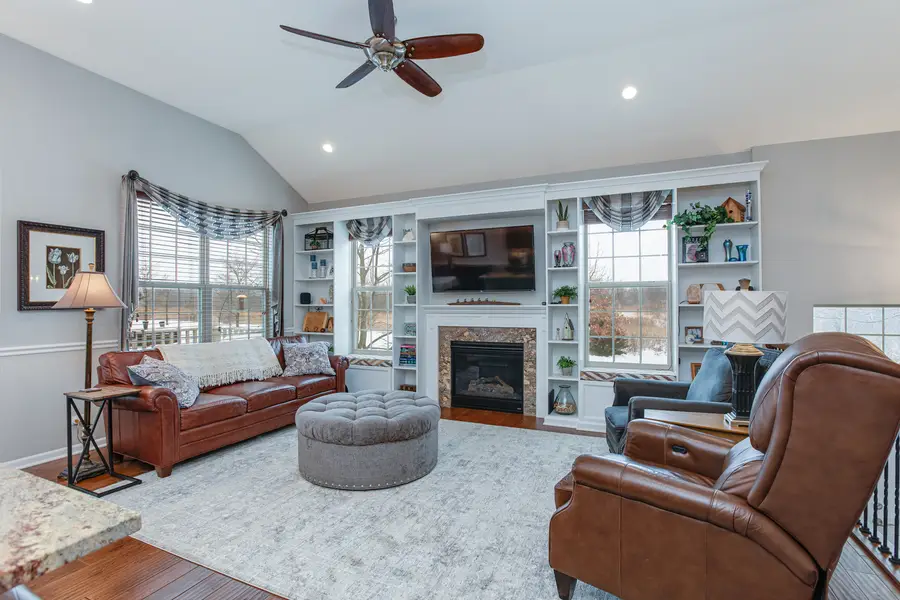 Address Withheld By Seller, Winfield, IL 60190 - Image #3