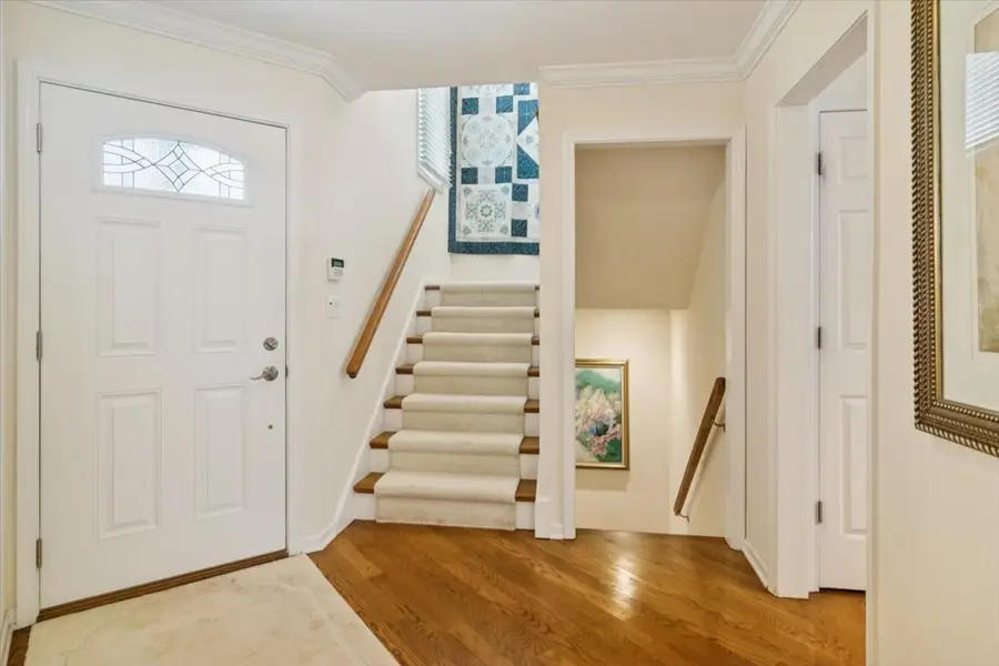 472 Park Barrington Drive, Barrington, IL 60010 - Image #2