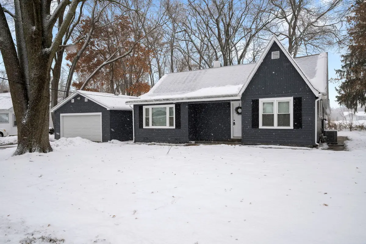 26347 W Shannon Avenue, Antioch, IL 60002 - Image #1