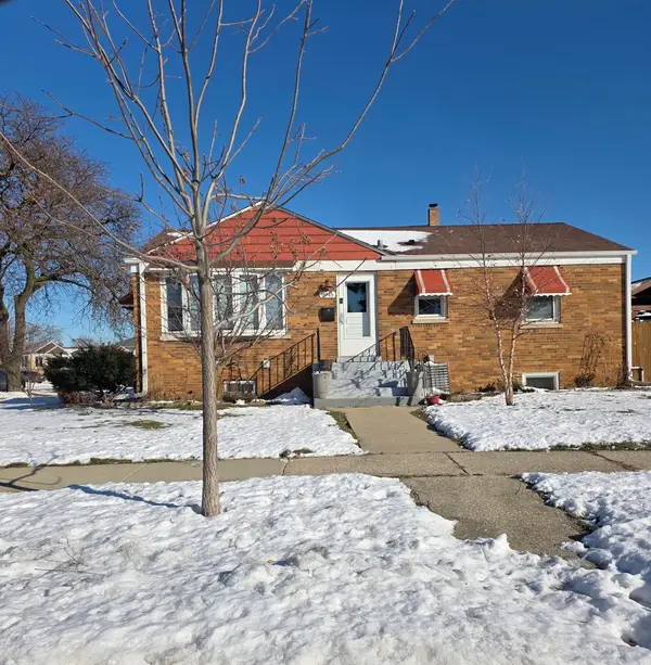 Address Withheld By Seller, Schiller Park, IL 60176