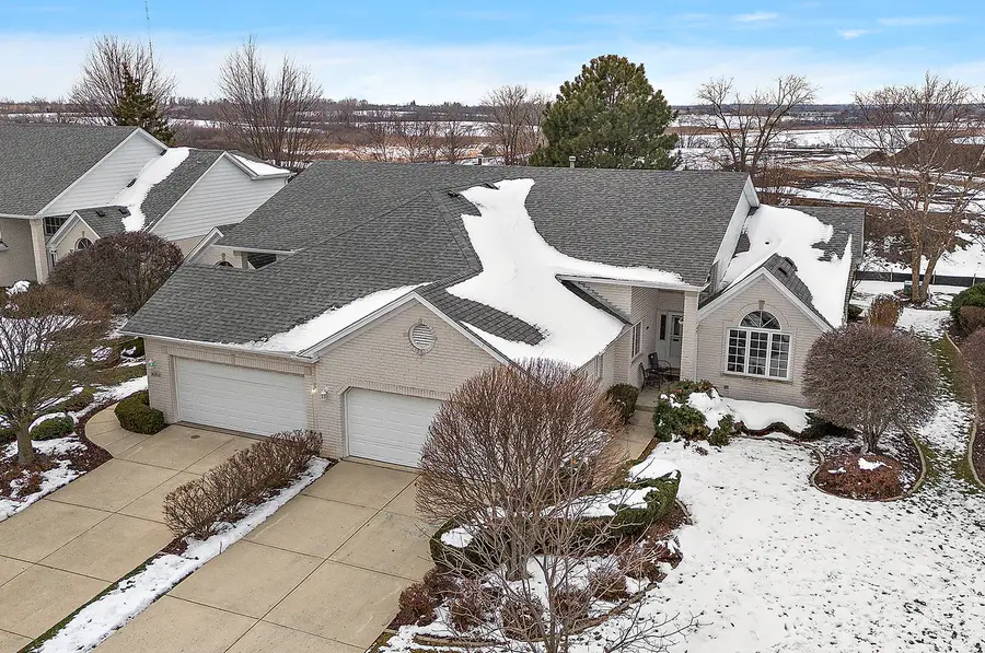 16300 Chickadee Circle, Orland Park, IL 60467 - Image #2