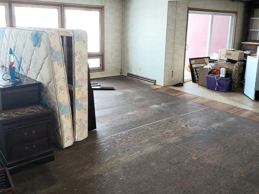 34 Walnut Circle, Tuscola, IL 61953 - Image #2