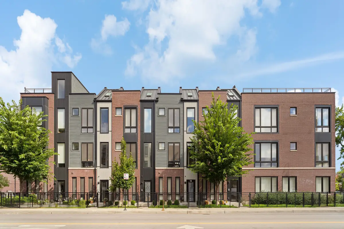 4202 W Belmont Avenue, Chicago, IL 60641 - Image #1