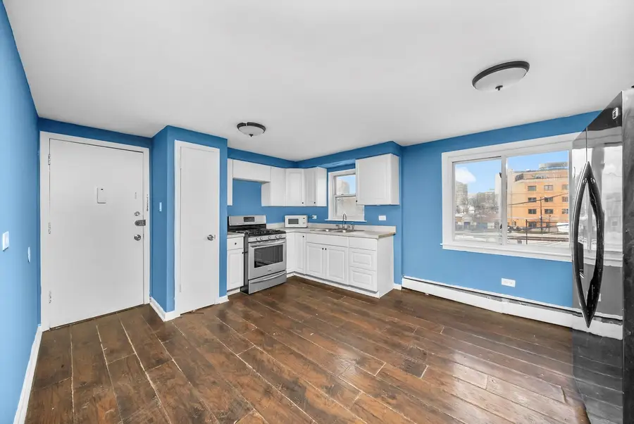 7327 S Kingston Avenue #2, Chicago, IL 60649 - Image #3