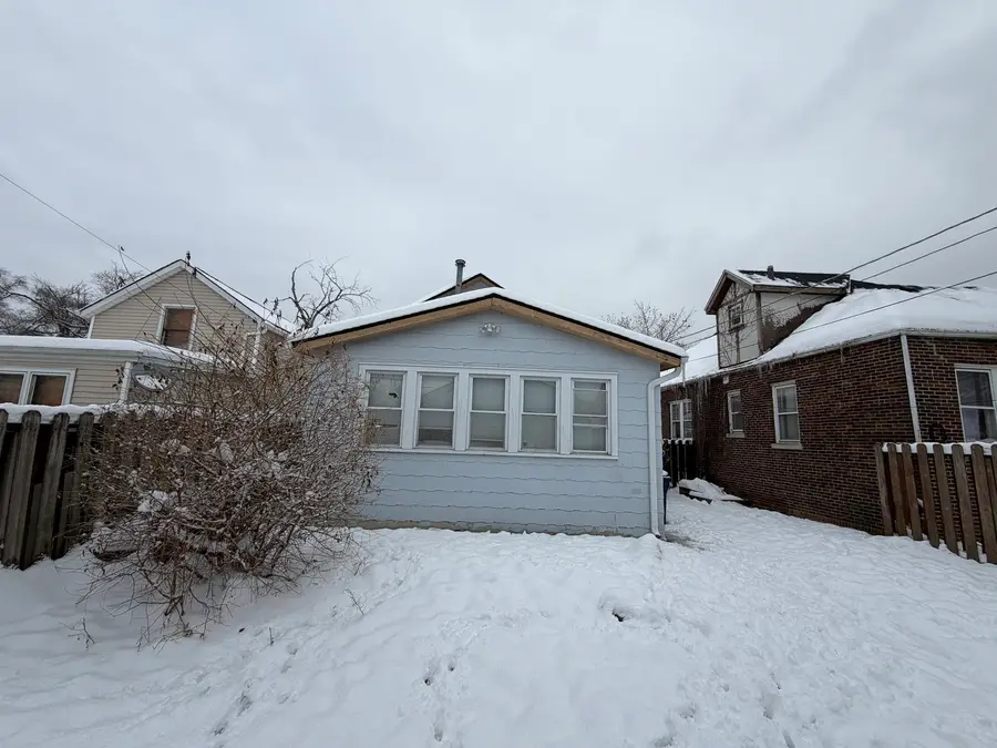 12504 Maple Avenue, Blue Island, IL 60406 - Image #2