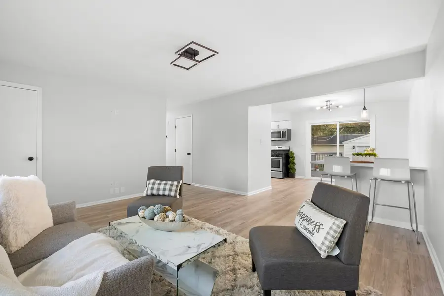 4304 Clearview Drive, McHenry, IL 60050 - Image #3