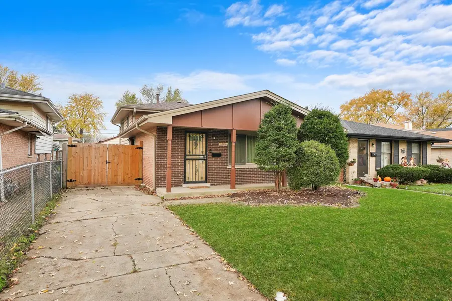 14116 S Hoxie Avenue, Burnham, IL 60633 - Image #3