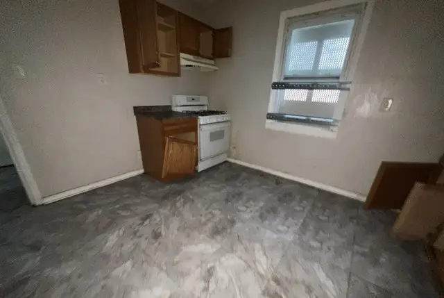 215 W 107th Street, Chicago, IL 60628 - Image #3