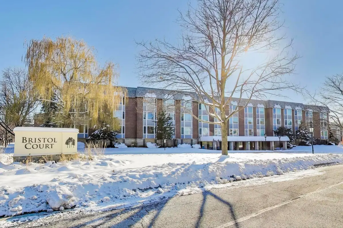 2400 Archbury Drive #2E, Park Ridge, IL 60068 - Image #1