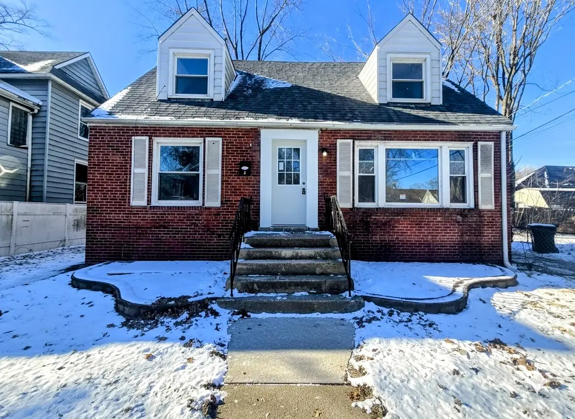 11616 S Harvard Avenue, Chicago, IL 60628 - Image #1