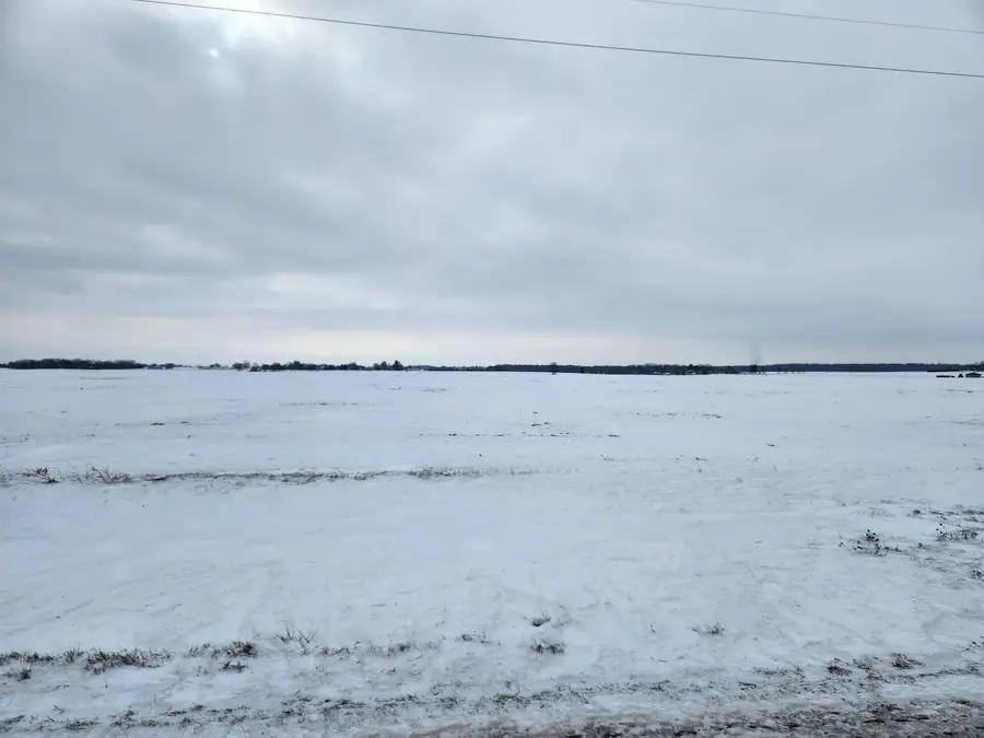 497 Timber Creek Road, Dixon, IL 61021 - Image #2