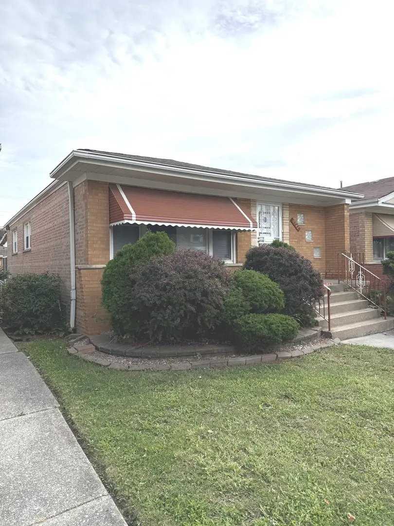 9741 S Lowe Avenue, Chicago, IL 60628 - Image #2