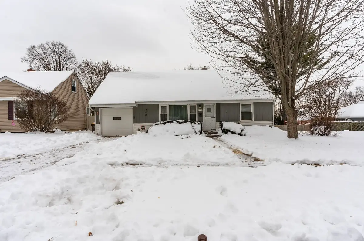 2911 18th Avenue, Rockford, IL 61108 - Image #1