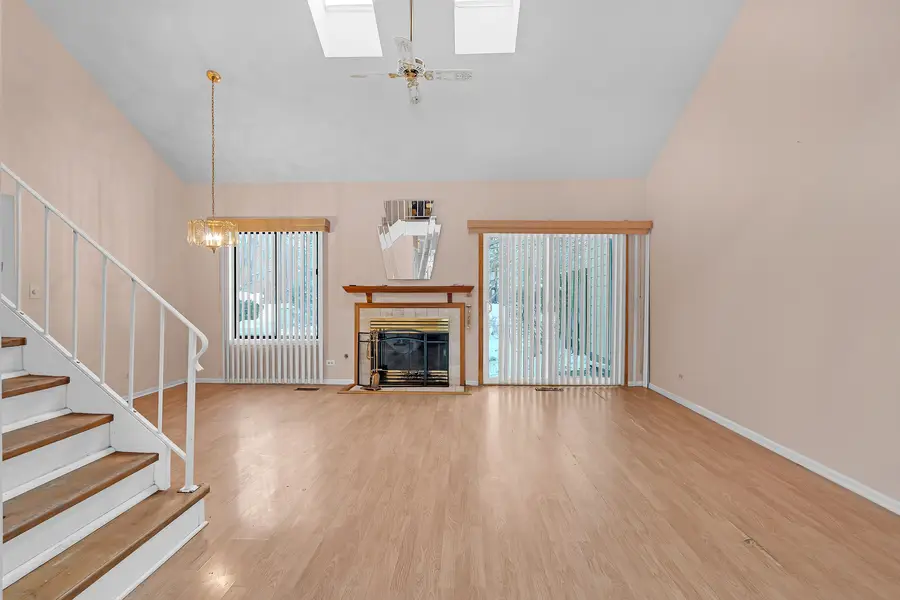 171 N Clare Court, Wood Dale, IL 60191 - Image #3