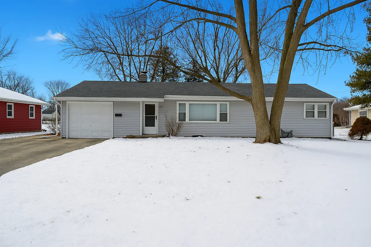 740 N Elmwood Drive, Aurora, IL 60506 - Image #1