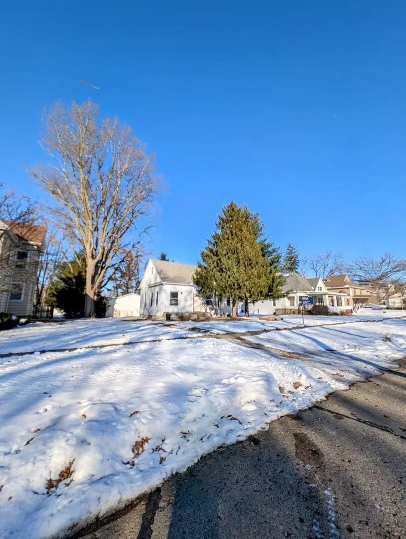 543 E 3rd Street, El Paso, IL 61738 - Image #1